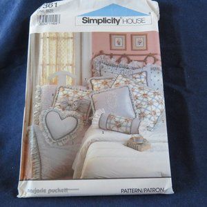 SIMPLICITY 7361 PILLOW Sham Cases & HEART Pillow UNCUT (#922)